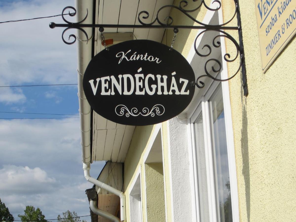 Kantor Vendeghaz 호텔 절러에게르세그 외부 사진